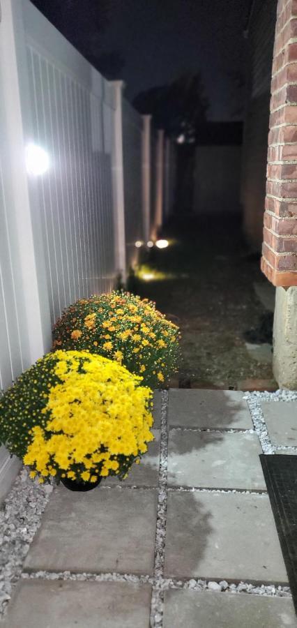 Eleg Stu Apt With Lux Amnts Steps Frm Nautical Mile Freeport Exterior photo